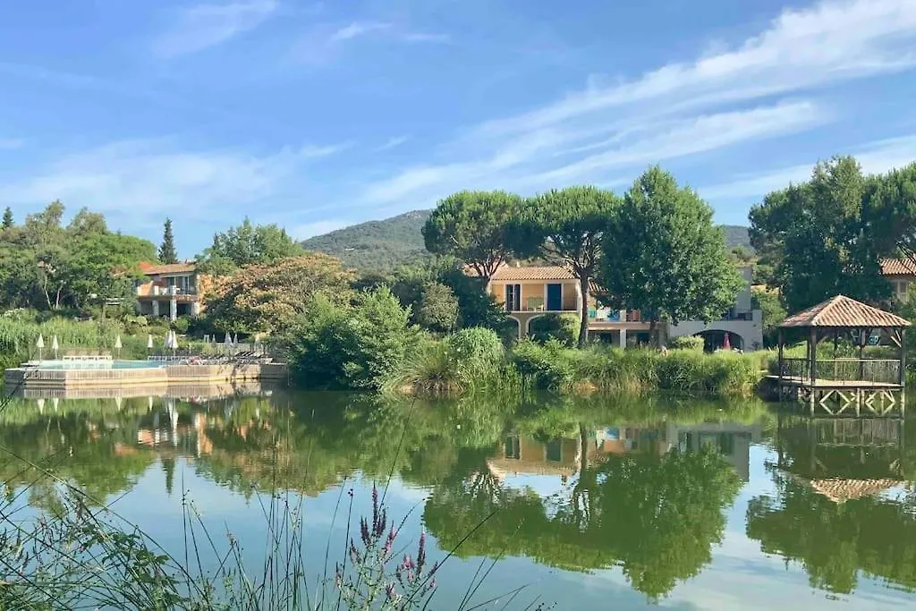 Villa De Charme 60 M2 Piscines Tennis Loisirs Inclus Residence Premiun Pierre Et Vacances Les Restanques Du Golfe De Saint Tropez Grimaud